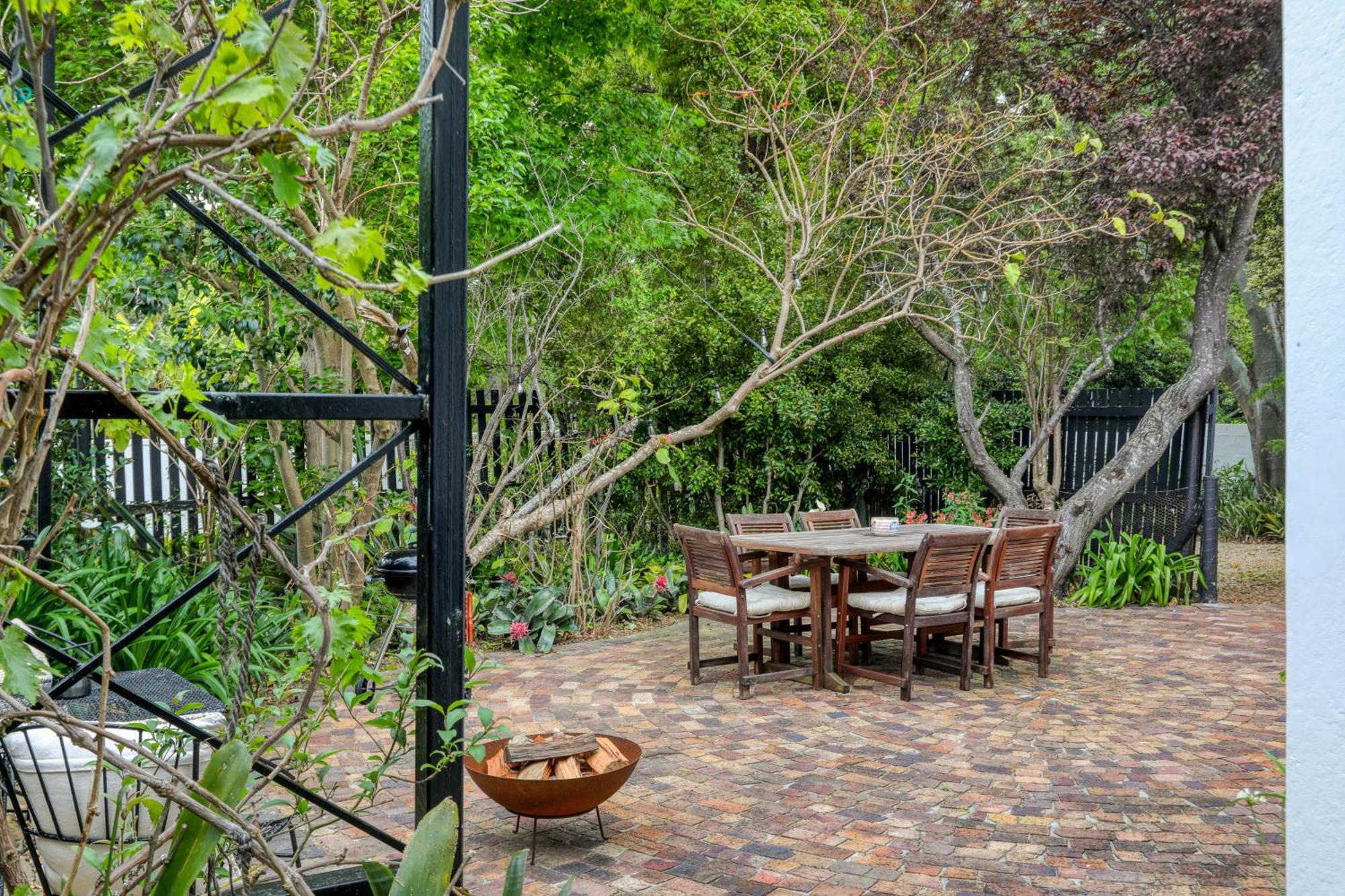Constantia Oasis Petite Le Cap